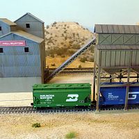 Mineral crushing / loading facility - kit bash
