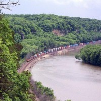 Headed West (north ) along the Mississippi river west of Savanna, IL