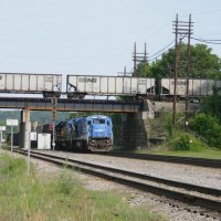 CR (CSX) GE passes under NS Unit Coal Train_Kenova WV_2005