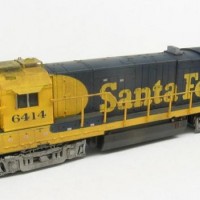 Santa Fe B23-7 #6414 with some details and weathering.