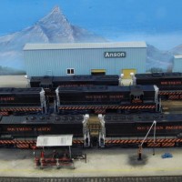 6 Tiger Stripe SP SD7s Anson Yard - side view