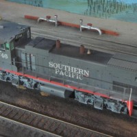 Rob Mallett's SP 2746 in Anson Yard - 21 Mar 2009.  Equipped with a Loksound 3.5, and features front and rear working headlights and gyra lights.  No - I don't know how he does it either...