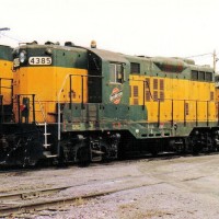 CNW 4385 in Altoona WI.