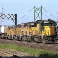 CNW 5088 leads a hot shot west bound into Clinton Iowa.