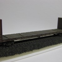 MT UP Bulkhead flat - another one of my fave pieces of rolling stock (even though it's UP!) I spent some time weathering the deck & bulkheads that I don't want to add a load.
