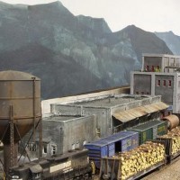 Pushing the horizon back...first stage of painting backdrop moutains on the BNSF-BenZach Sub