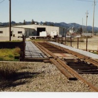 An interesting find. In Healdsburg, Ca., there is (or was) a turntable! This is on the Northwestern Pacific line.