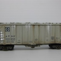 Weathered Athearn hopper - nothing too heavy, just a light grey overspray / dark wash & a few spills. I nip all my trip pins about level with the coupler face - but the McHenry's are made from piano wire & a lot harder than MT's
