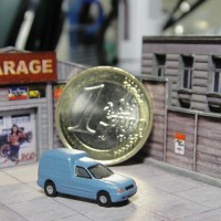 VW002