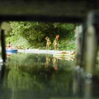 22Looking_through_the_trestle_at_the_beach