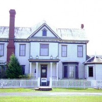 Davis House