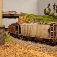 LNE Cement Train D&H Covered Hopper