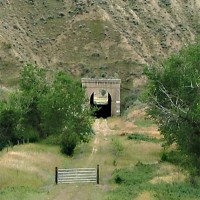 GN tunnel, abandoned, just north of Ft Benton