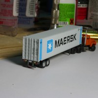 Alan Curtis 45' Chassis w/Maersk Container