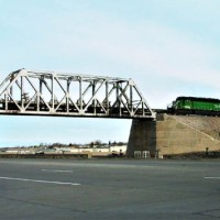 BNSF LAUDEN on the old C&S overpass