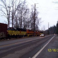 NB PNWR freight at Minto siding, Salem, OR