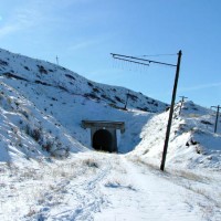 Lacey Tunnel 3, with intact telltale