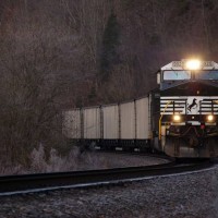 Norfolk Southern Empties by ERIC MILLER