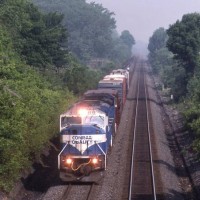 Conrail EB at South Mountain, PA by ERIC MILLER