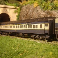 B&O E7A Train - Weathered 2