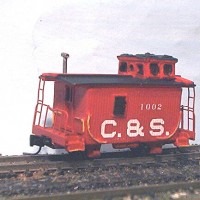 SMALL C&S BOBBER CABOOSE FROM RLW