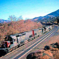 SP Tunnel Motors at Woodford Siding