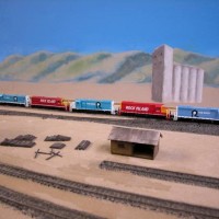 Raul Ameca's Rock Island Diesels on the Belmont Shores Club Layout