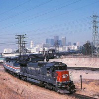 Coast Starlight departs LAUPT