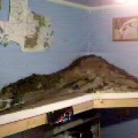 Paper_hills_with_scenery
