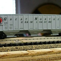 ties inserted under joints in rails