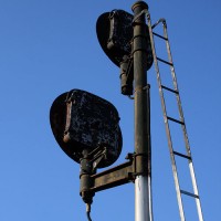 Back of CSX signals
