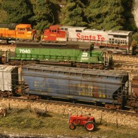 Rusty GVSR Hopper BNSF Ella Taylor Sub