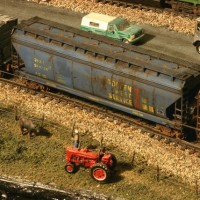 Rusty GVSR Hopper BNSF Ella Taylor Sub Photo #2