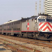 CalTrain #907 making its run to San Jose
