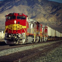 ATSF691 EB Mojave, 10/95