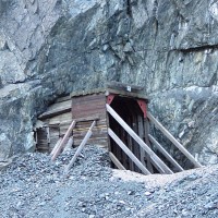 Wind River Canyon tunnels