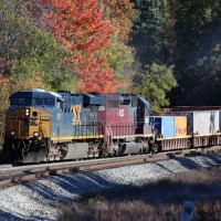 CSX5205 EB Glade City PA 10/15/06