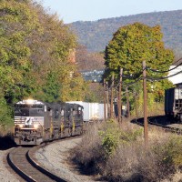 NS 2744 21M at Wyomissing