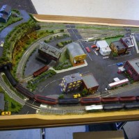 2 X 4 portable layout for show displays