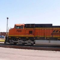 BNSF 703 new logo