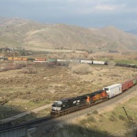 NS9758 NB, rear end helper on BNSF manifest