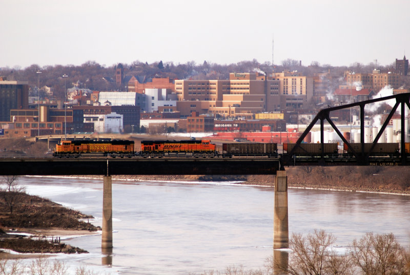 BNSF bridge Sioux City