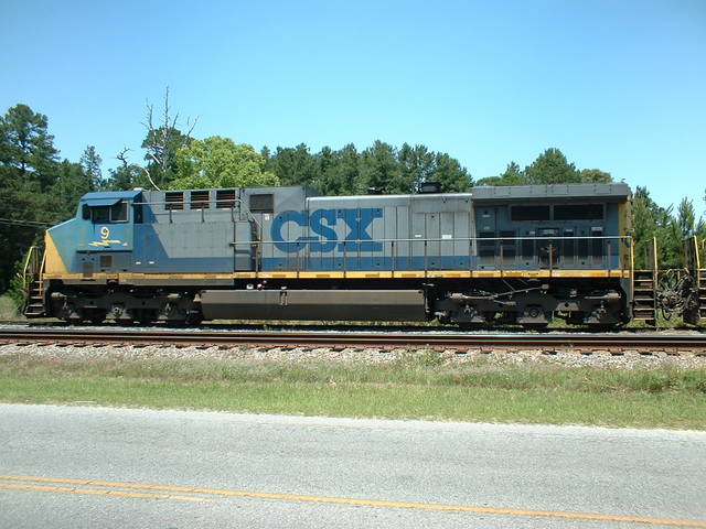 CSX 9 at Hampton,SC